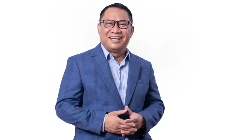 Dr. Ir. Fary Djemy Francis, M.M.